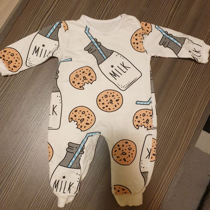 Бебешки дрехи за момиче 68 см