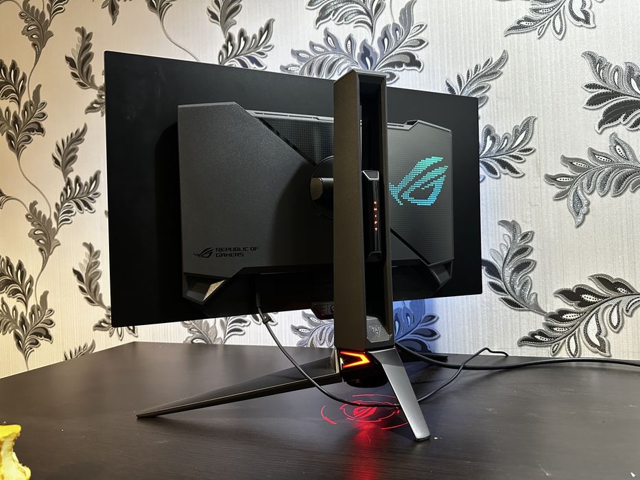 Монитор Asus Rog Swift PG27AQDM
