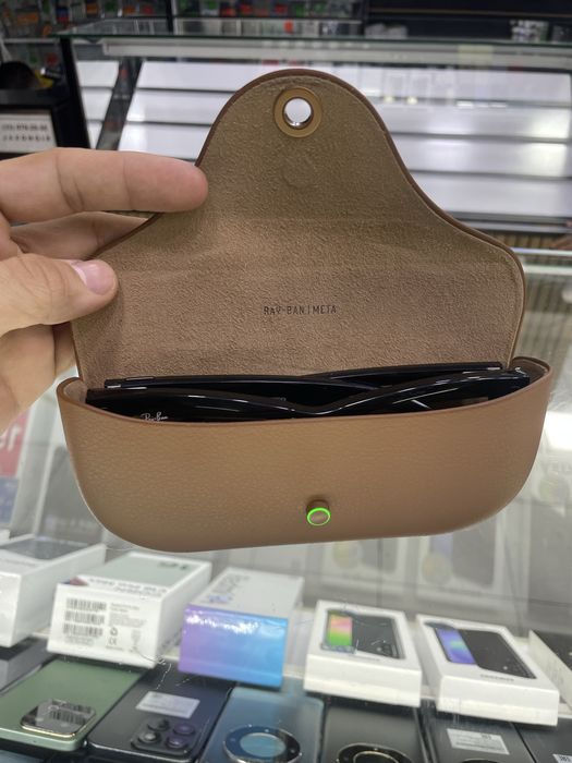 Rayban achki sotiladi