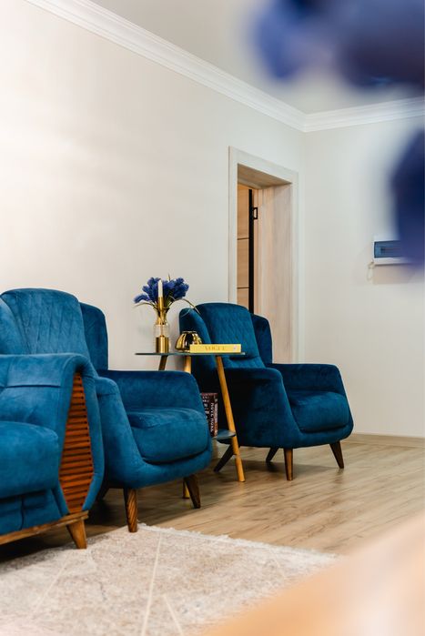 Диван и 2 кресла