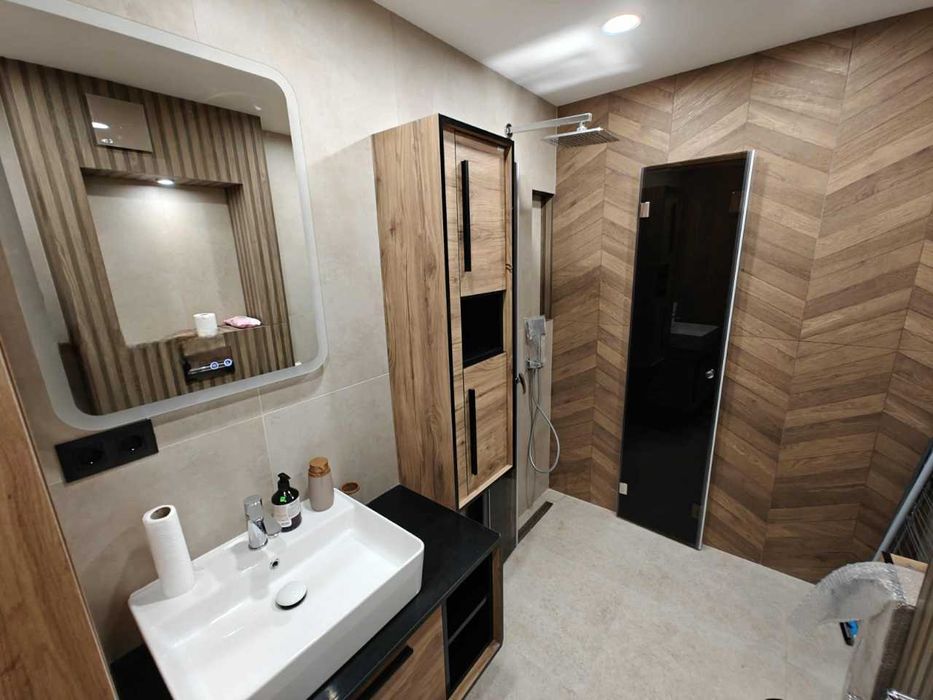 Дава се под наем Тристаен апартамент в София, Бъкстон - 101 кв.м за 897.6 € - Снимка #4