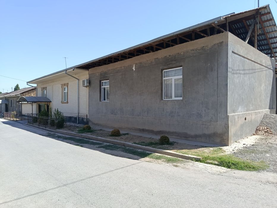 Кук теракда уй сотилади