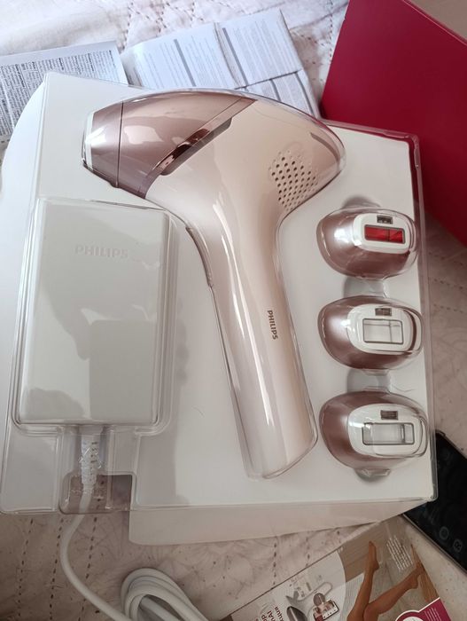 Лазерен епилатор Phillips lumea 9900