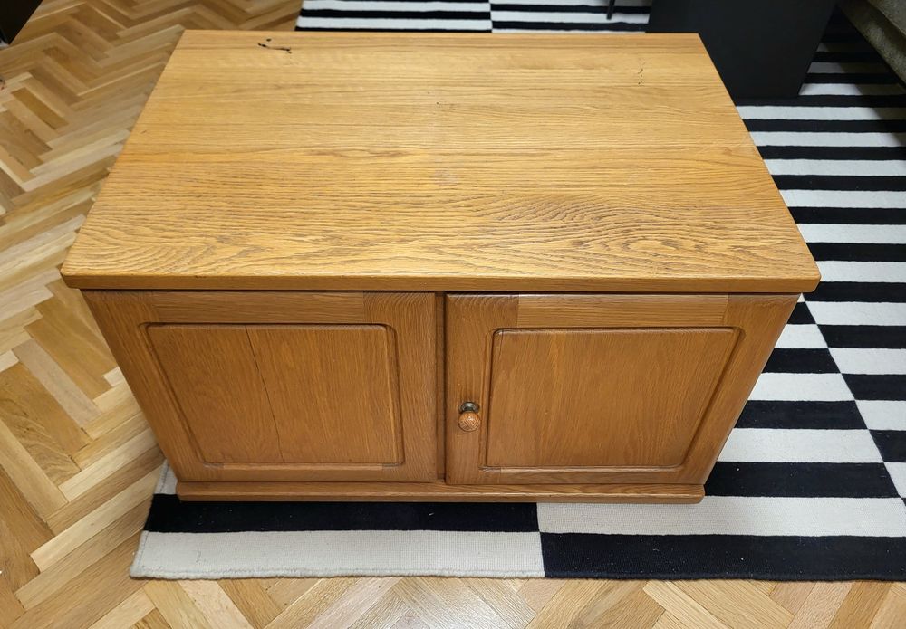 Dulap și comoda din pal și MDF