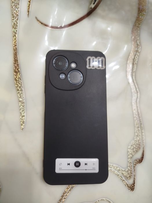 Обмениваю телефон 128 ГБ