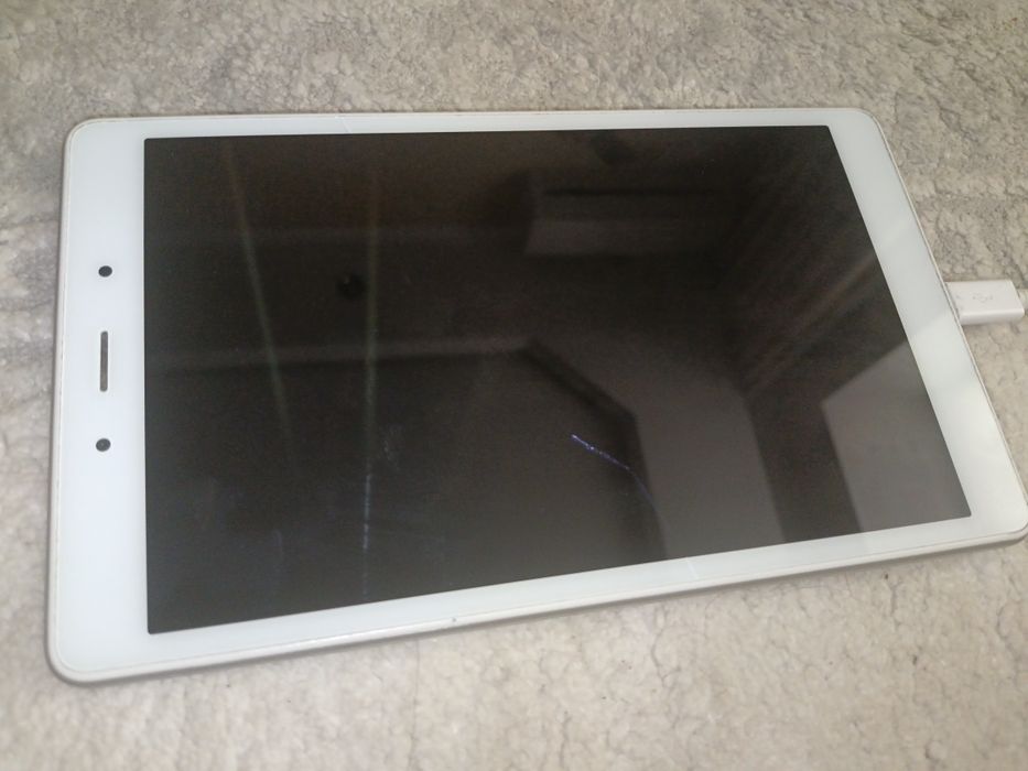 Продам Samsung Galaxy Tab A(0.8, 2019)