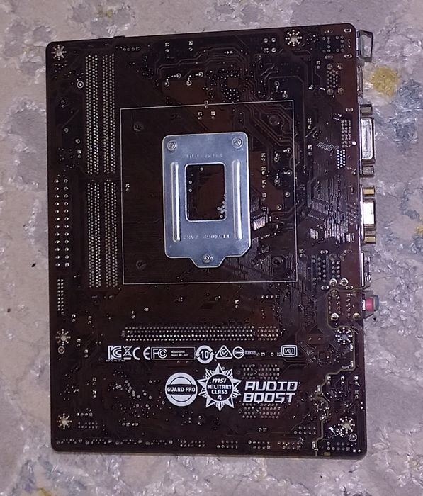 MSI H110M PRO-VD PLUS | Intel Core i3 7100 | PCCOOLER RGB