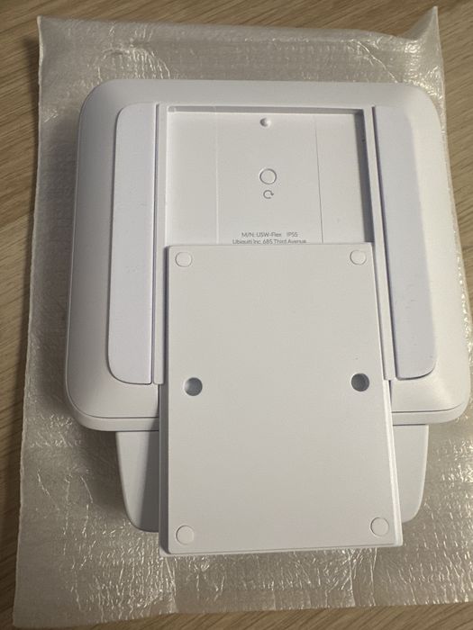 Switch ubiquity USW Flex nou