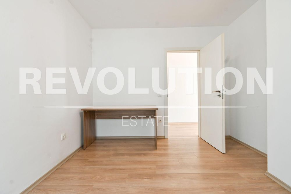 Дава се под наем Четиристаен апартамент в София, Кръстова вада - 120 кв.м за 997.05 € - Снимка #8