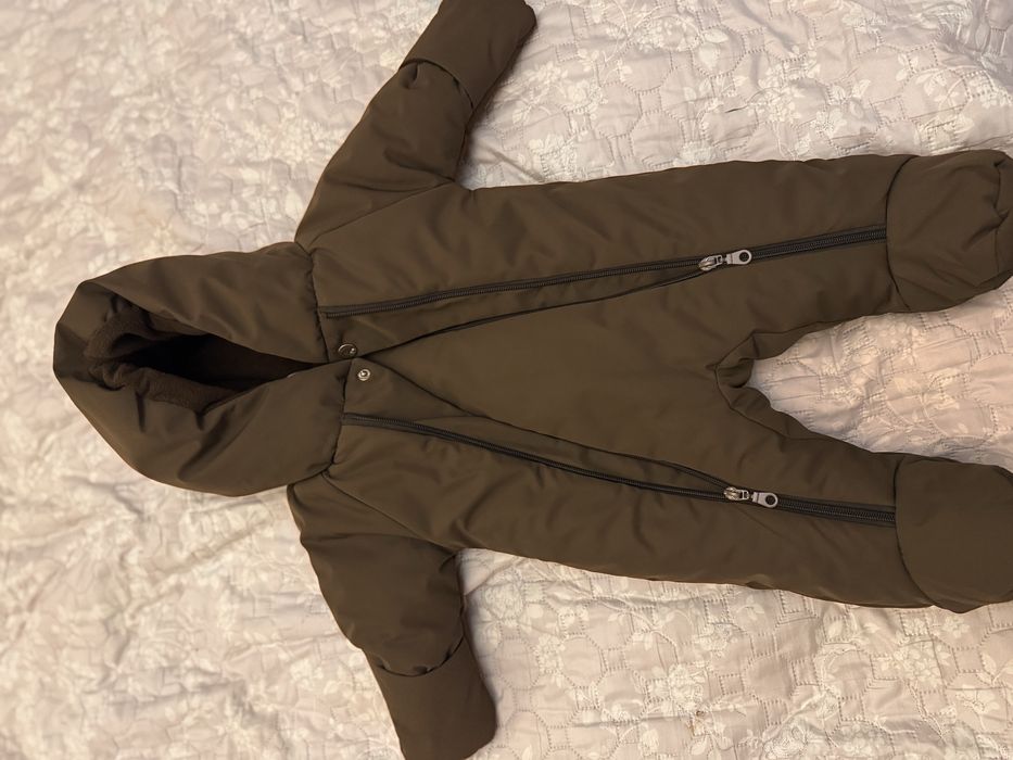 Зимний детский комбинезон