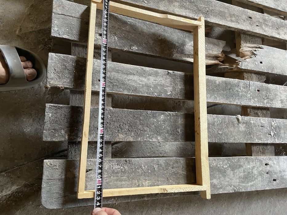 Рамка для пчел..