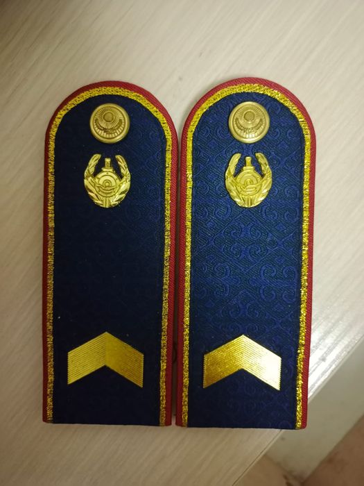 Клавиатура для компьютера. Погоны