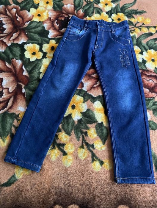 Продам брюки на мальчика