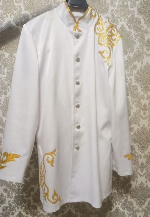 Бағасы: 30 мың тенге
Мерекелік пиджак
Бөр