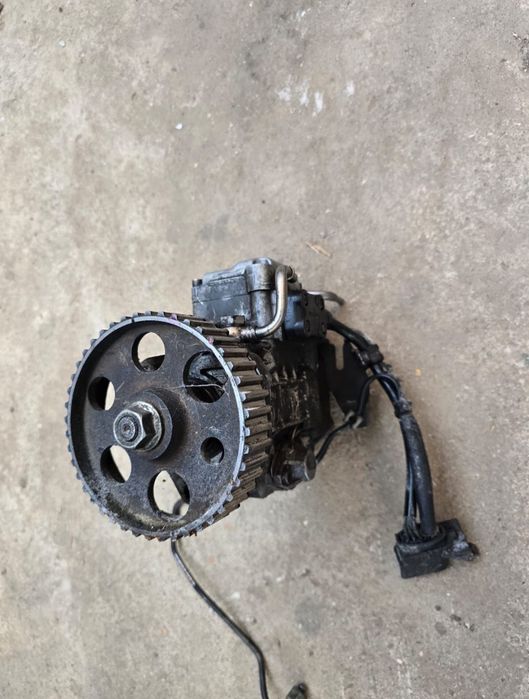 Горивна помпа 1.9 110к.с