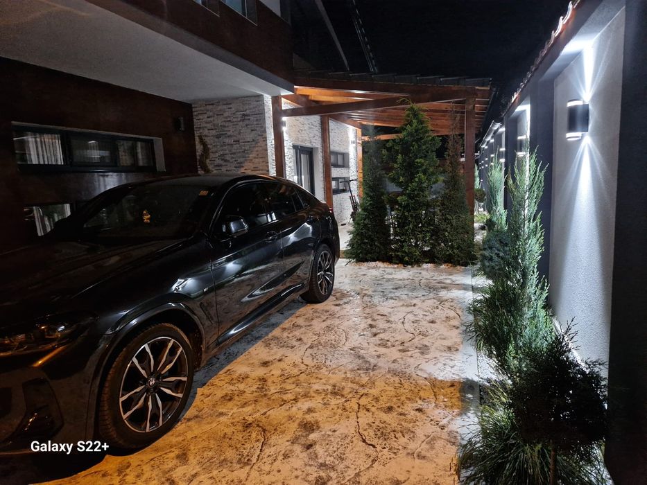 Vand casa P+1 zona Spitalul Judetean