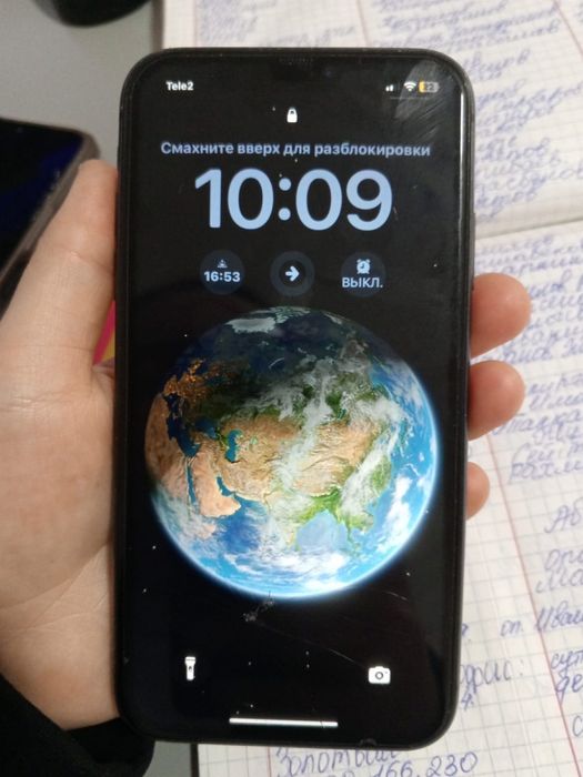 Срочно продам айфон 11