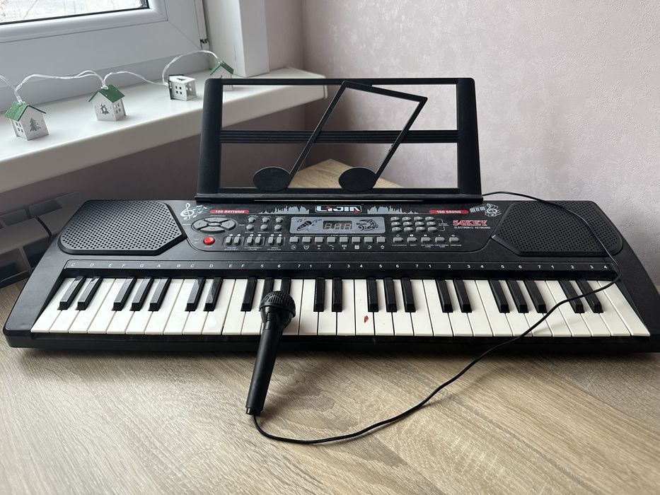 Музыкальное пианино для детей