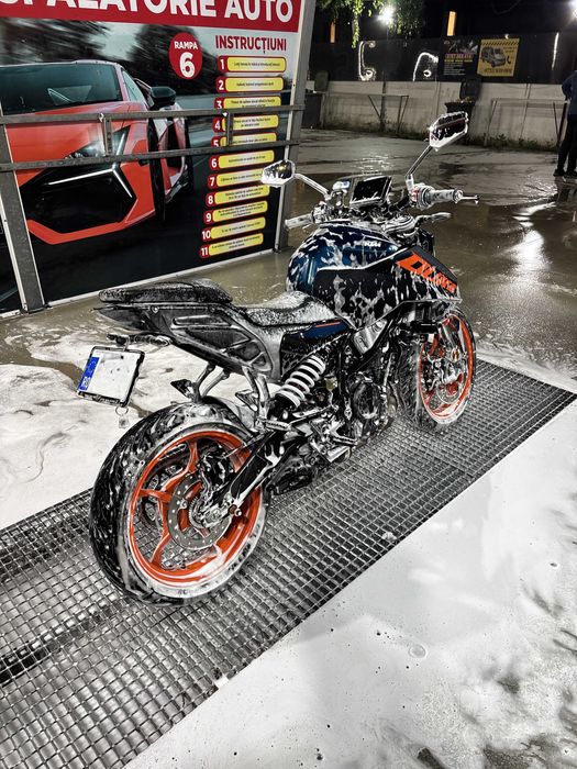 KTM Duke 125 | Model 2024 | Înmatriculat 2025