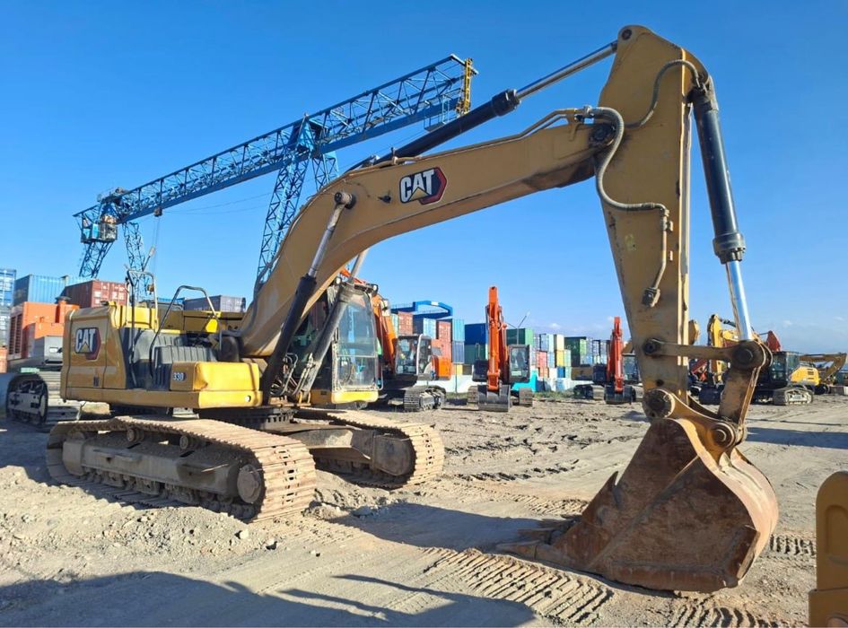 Услуги гусеничного экскаватора Cat 330 и Hyundai 265 ковш от 1 до2 м3