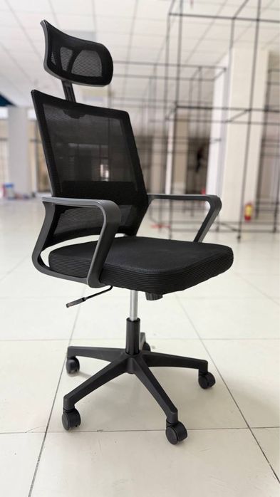 Ofis uchun kreslo