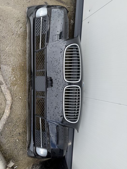 Bara fata spate BMW F10 F11 NFL Praguri Senzori Parcare Grile