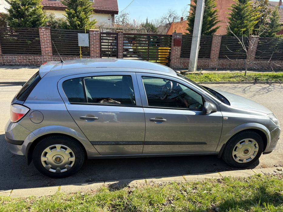 Opel astra H 2004 90 hp