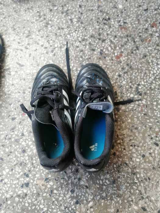 Оригинални бутонки Adidas