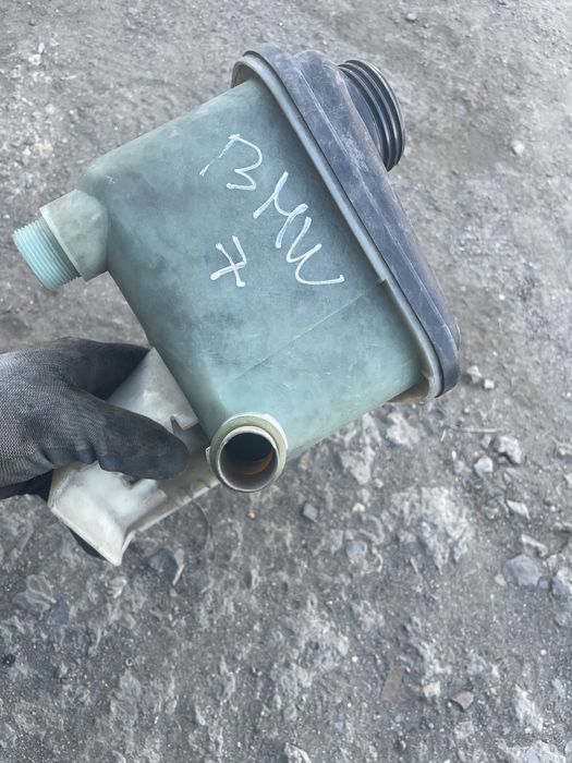 Расширительный бачек бмв е36 е38 е39 м 52