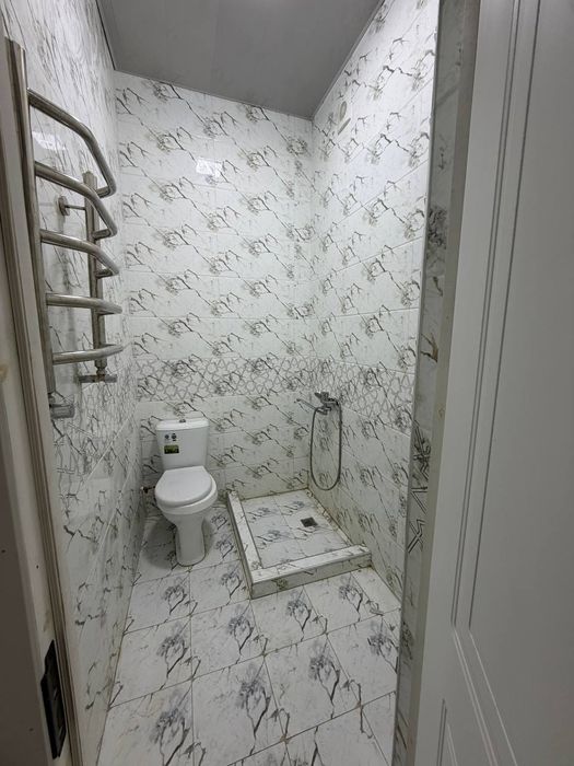 Продаётся Участок Дом Чартак махалля 4 Ком  2,2 сотки Янги Хаёт