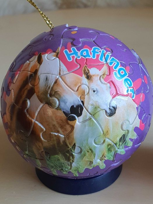 Puzzle ball cu cai ,de agatat