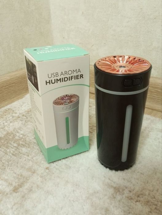 Увлажнитель воздуха для автомобиля USB Aroma Humidifier 0618S