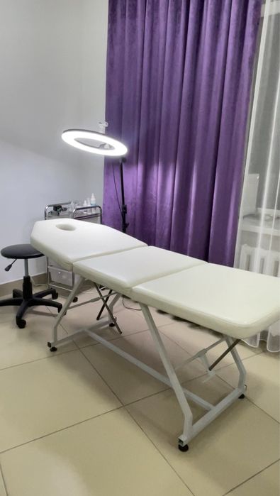 Продам удобную кушетку