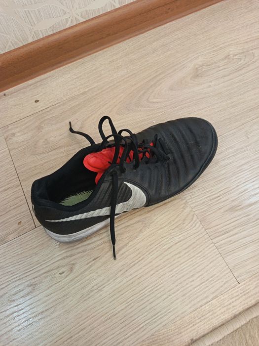 Зальники Nike Tiempo