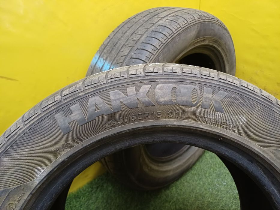 Шины 205/60 R15 Hankook пара.