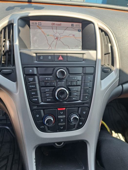 opel Astra J 2014