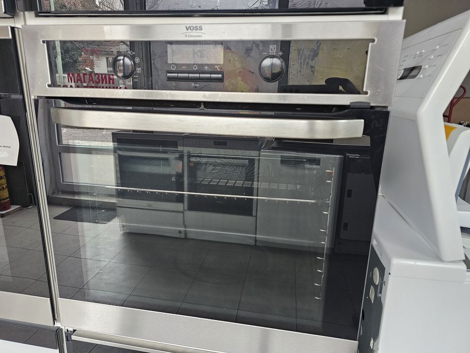 Фурна за вграждане с пиролиза Electrolux IEL9300-RFx