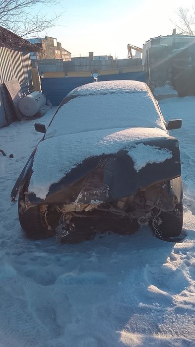 Продам БМВ по запчастям