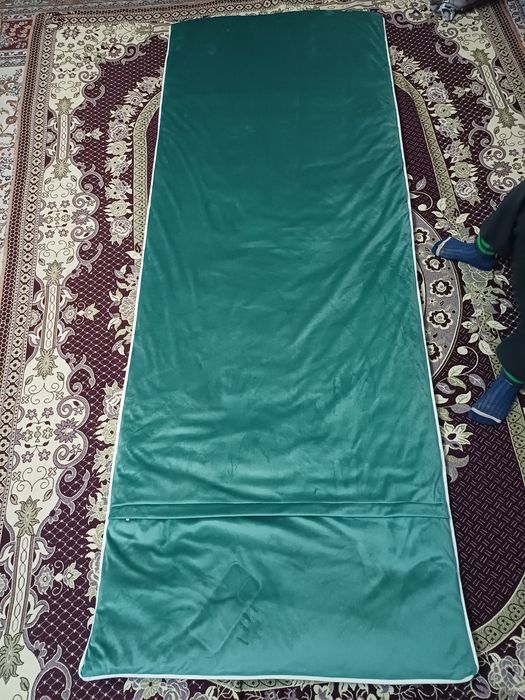 Көрпеше сатамын.