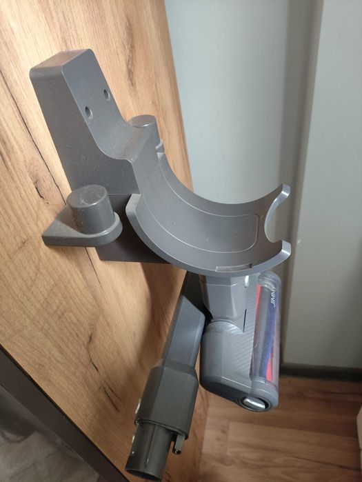 Продавам прахосмукачка Jimmy H10 Flex