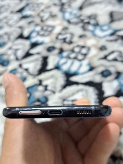 Samsung S21+ sotiladi