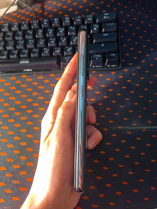 Самсунг а52  обмен