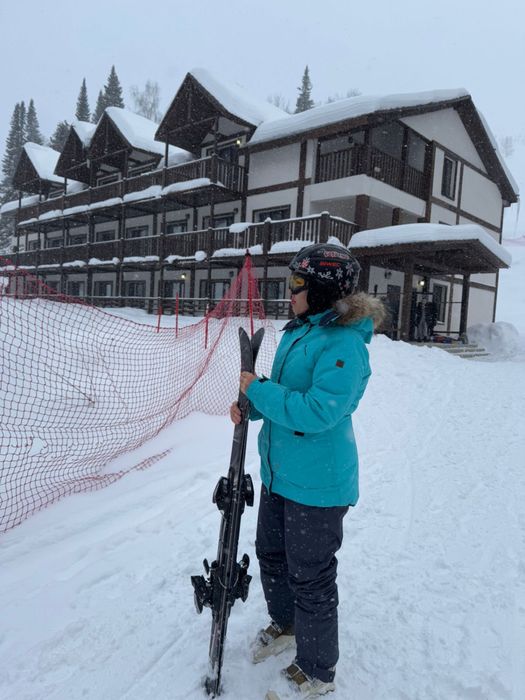 Продам лыжный комбинезон. 48-50