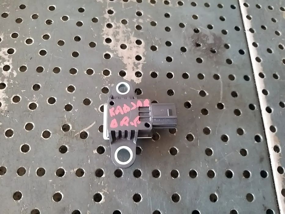 Senzor impact dreapta fata renault kadjar ha hl 988300158r
