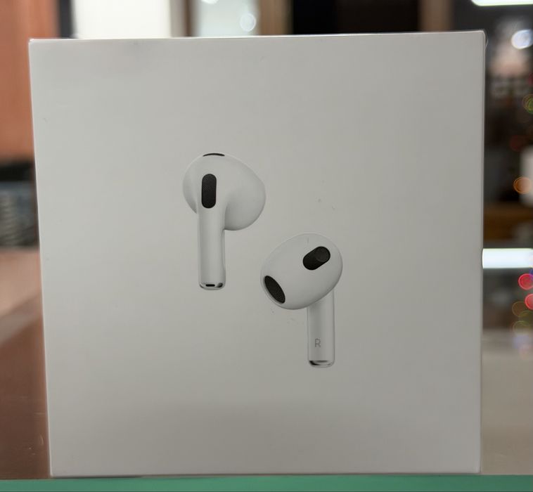 AirPods Gen 3 Preț 450 lei
