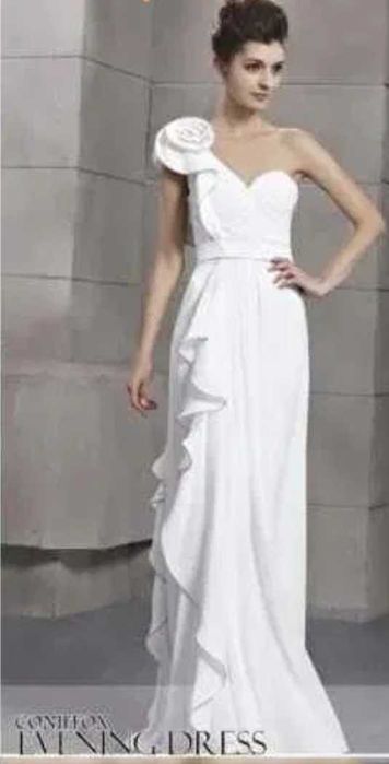 Свадебное платье женственное