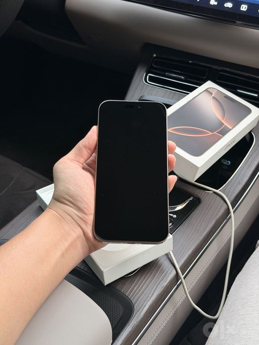 iPhone 16 Pro Max 256gb/90% karobkali