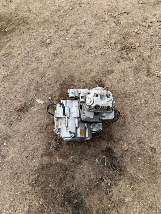 Продам двигатель 300 куб jelmaya