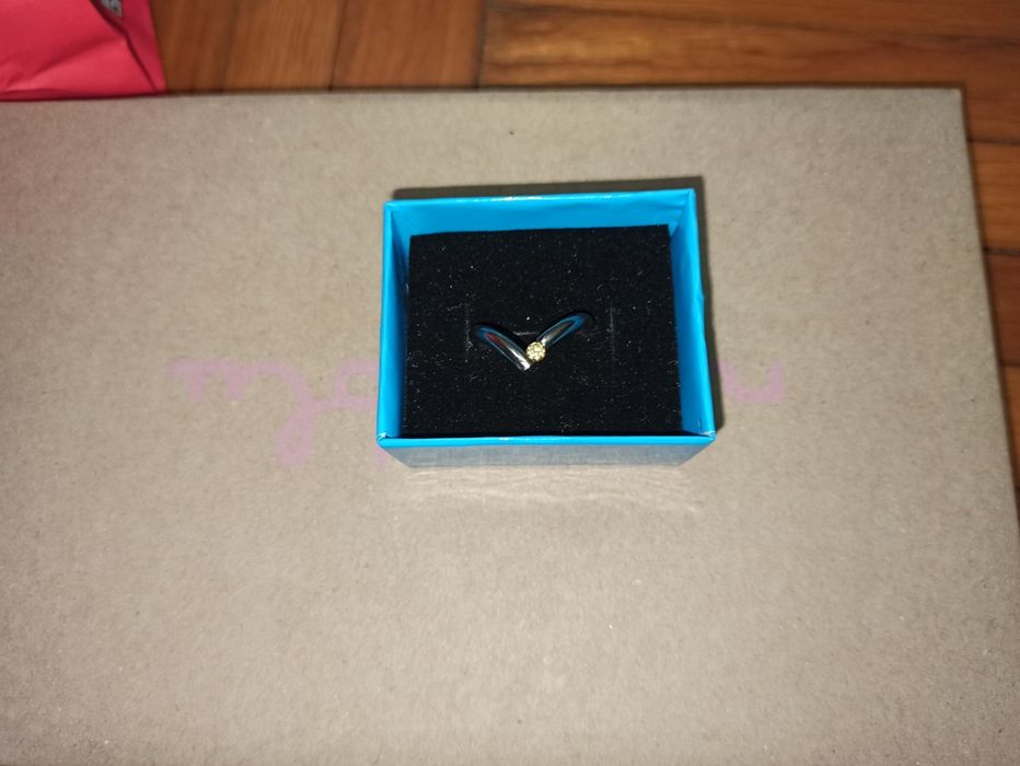 Inele de argint și argint suflat cu aur.