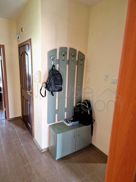 Продава се Тристаен апартамент в Русе, Център - 87 кв.м за 1641 €/кв.м - Снимка #11